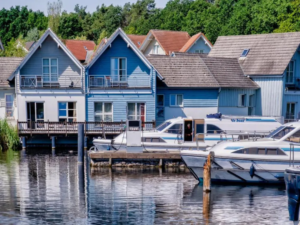 Sunday Resort Marina Wolfsbruch Hotel